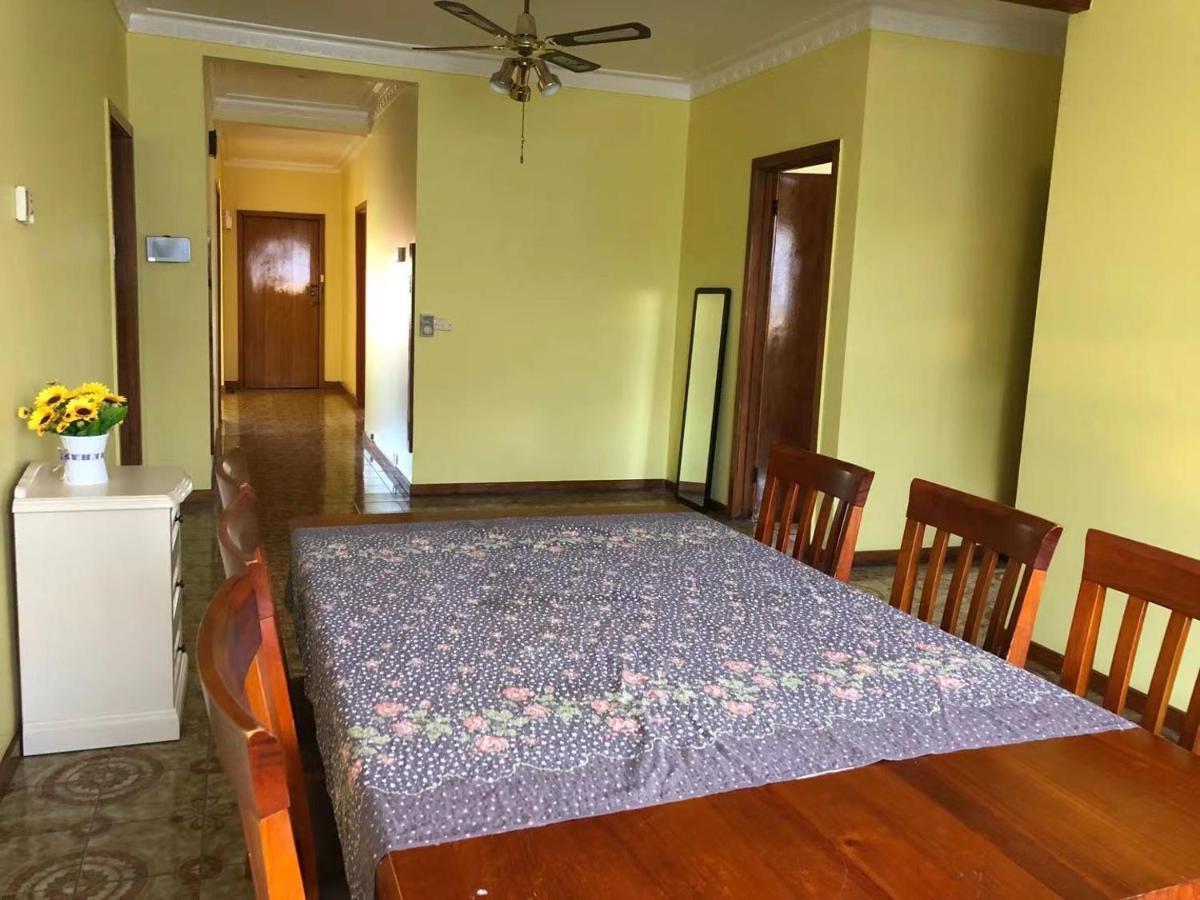 A Single Room Near The Railway Station Melbourne Ngoại thất bức ảnh