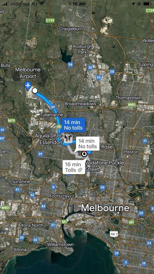 A Single Room Near The Railway Station Melbourne Ngoại thất bức ảnh